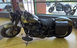 Sacoches Myleatherbikes Softail Slim (9)